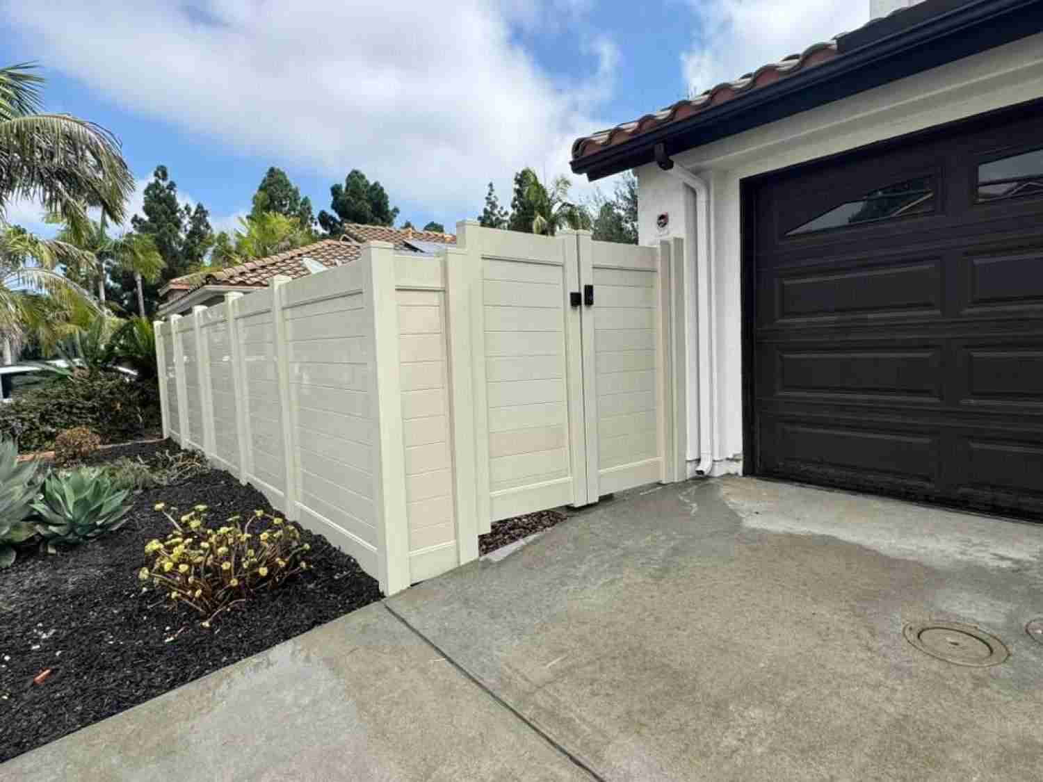 general contractor landscaping services near me outdoor living contractor San Diego outdoor remodeling exterior home renovation Fence Installation Service Juniper St, San Diego, CA
